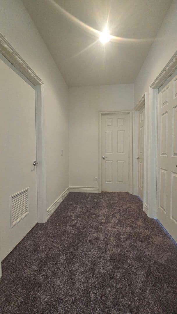 LAS VEGAS House: 119 HONORS COURSE