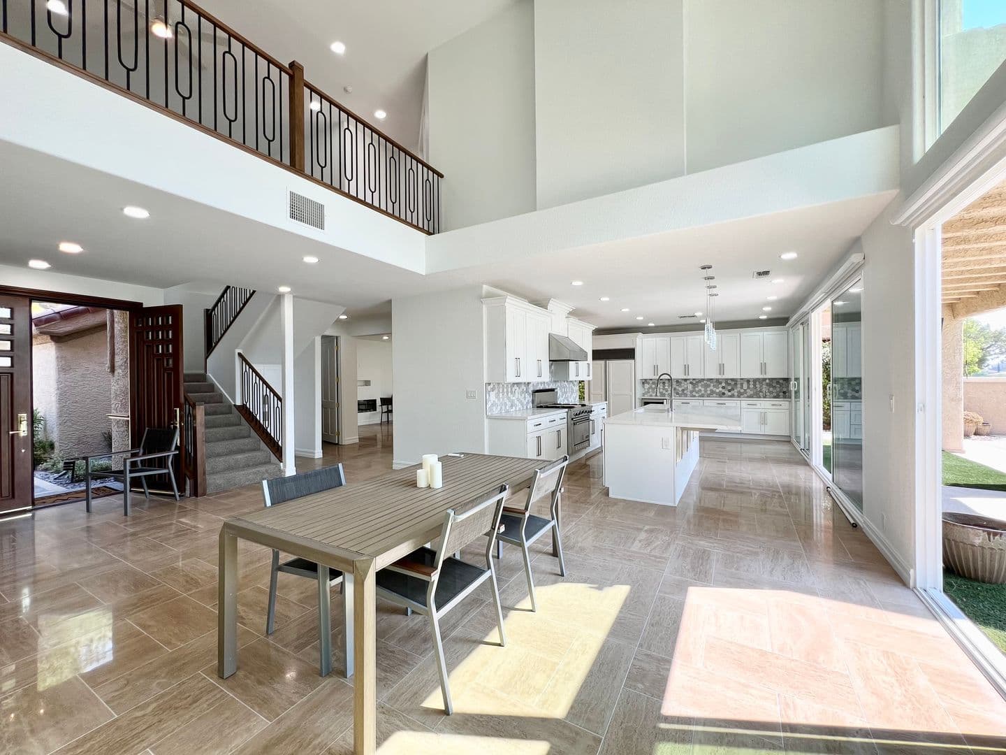 LAS VEGAS House: 5155 MAKENNA CT