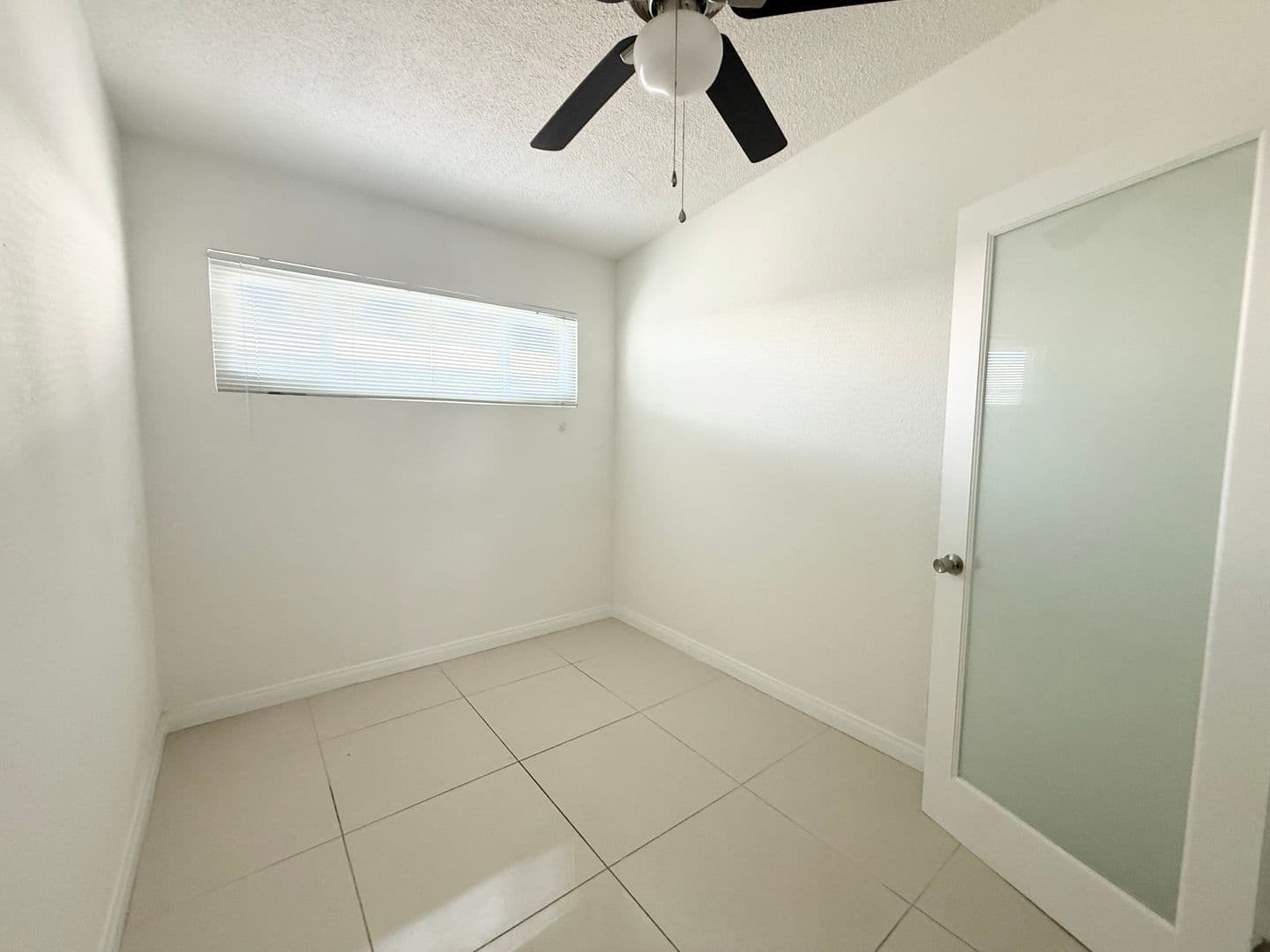 LAS VEGAS Condo: 601 S 11TH ST. UNIT 13