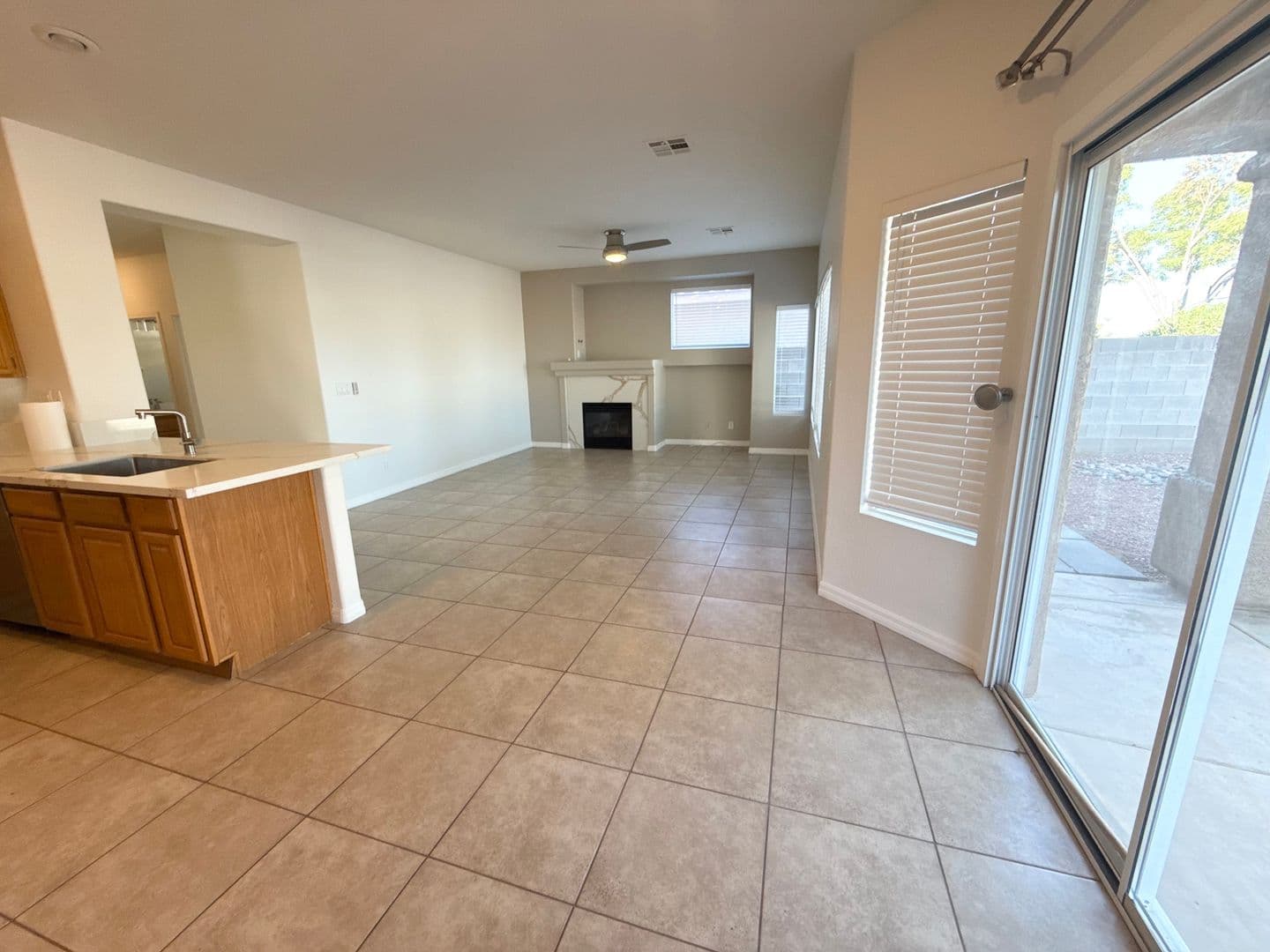LAS VEGAS House: 1016 ROYAL PLUM LN