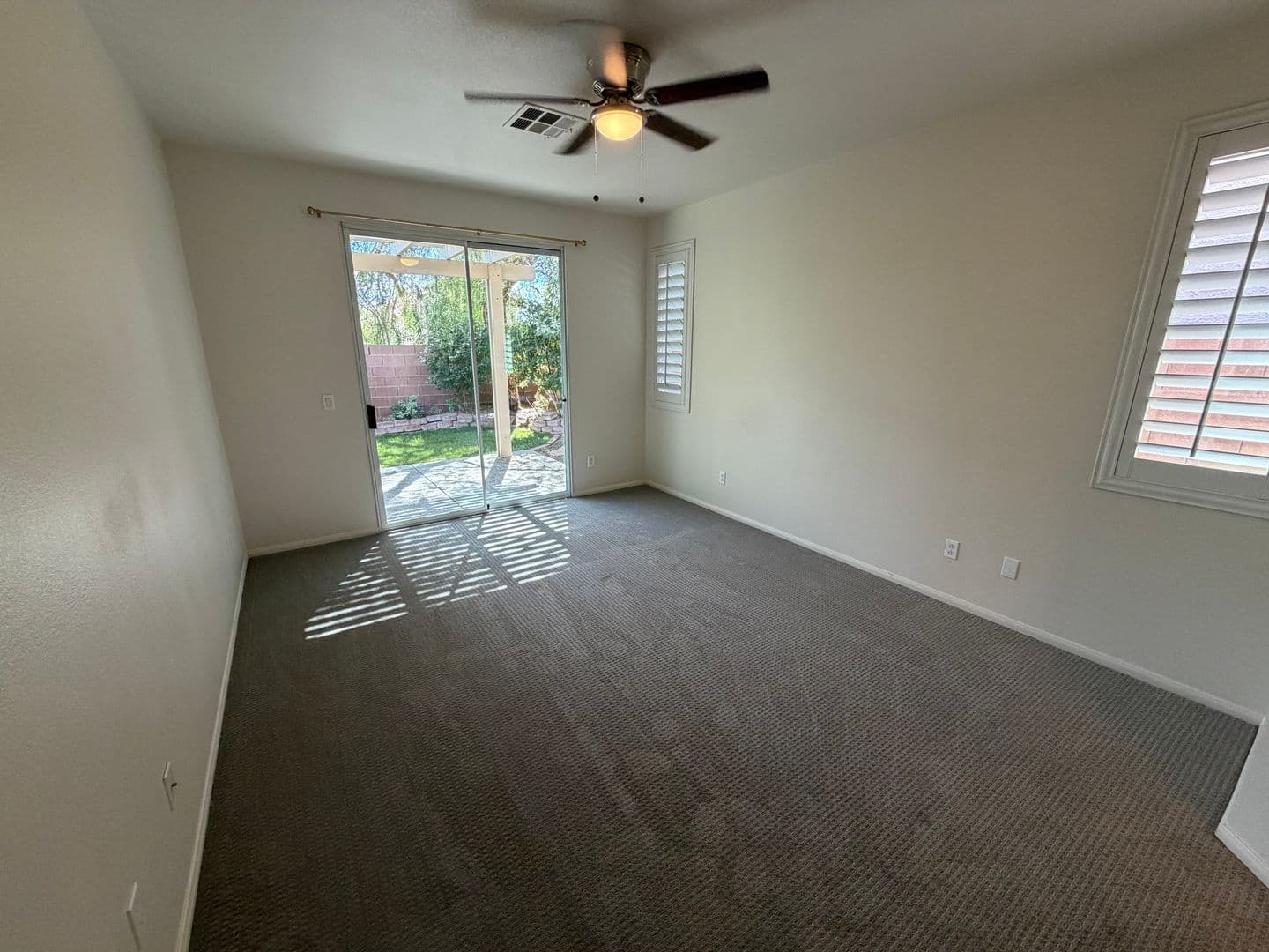 LAS VEGAS House: 11091 ZAROD RD