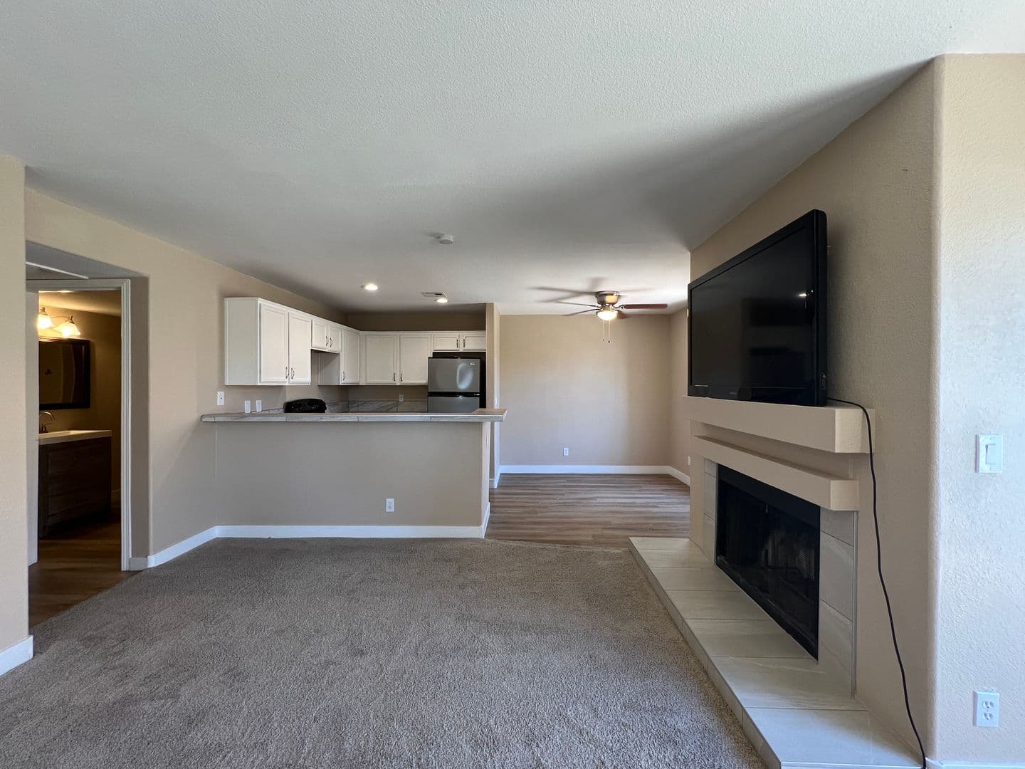 LAS VEGAS Condo: 2982 JUNIPER HILLS #201