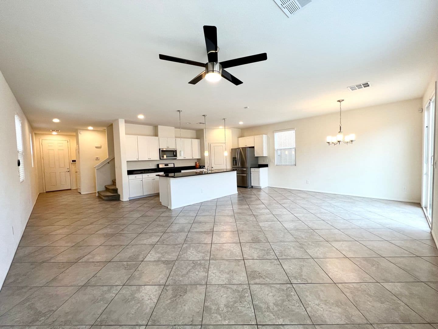 LAS VEGAS House: 9198 VALLEY BETICA