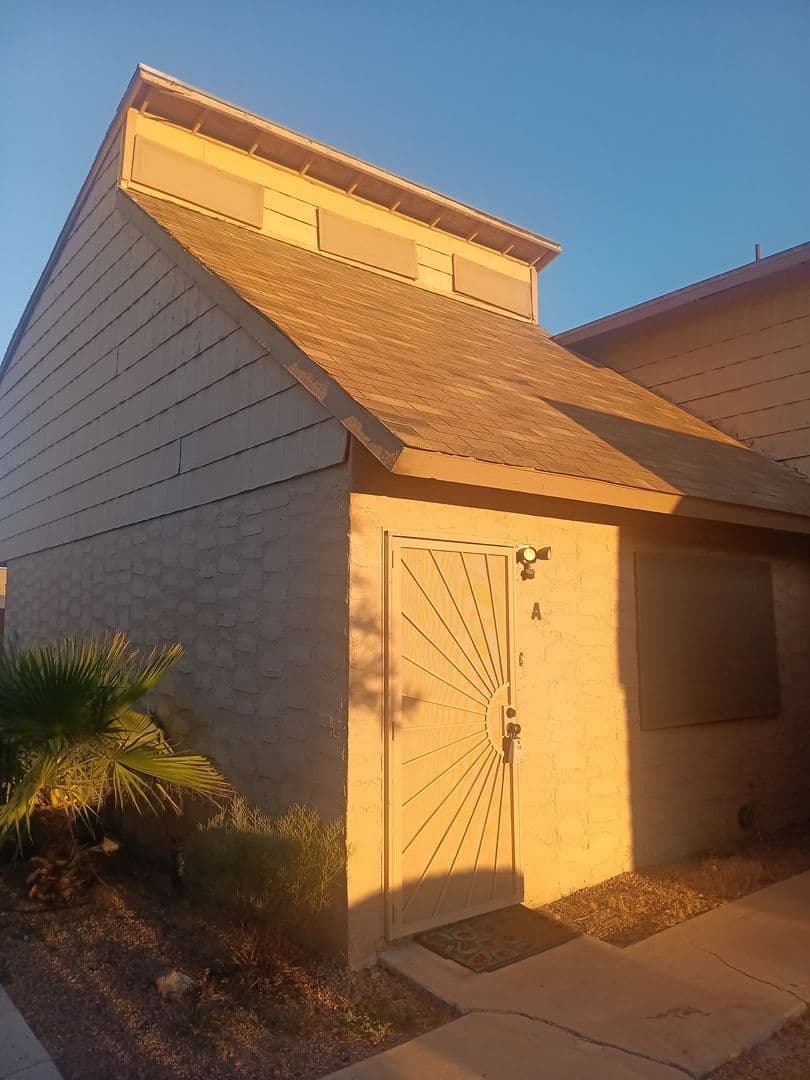 LAS VEGAS Townhome: 5136 GRAY LANE UNIT A