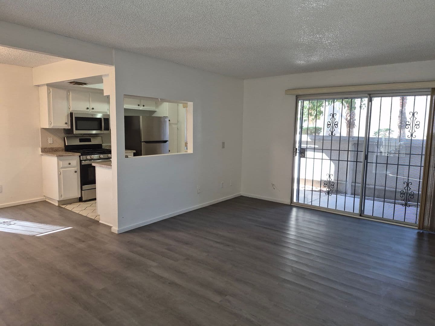 LAS VEGAS Condo: 1405 VEGAS VALLEY #225