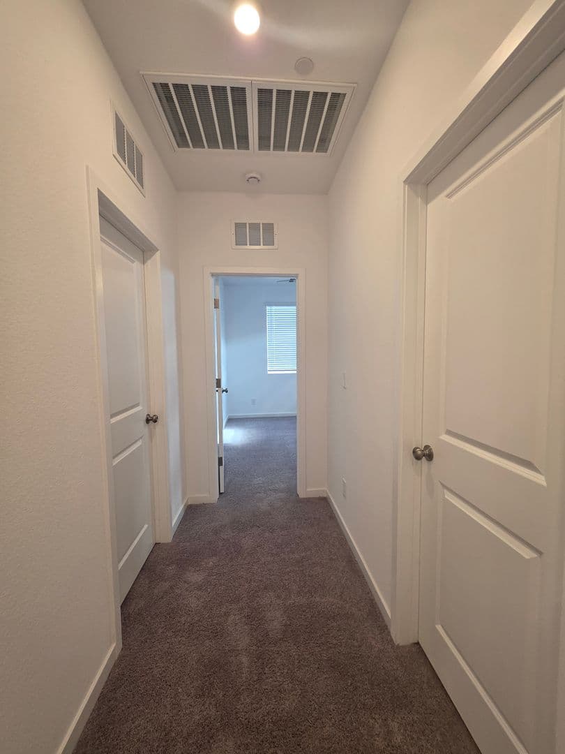 HENDERSON House: 176 VANHOY AVE