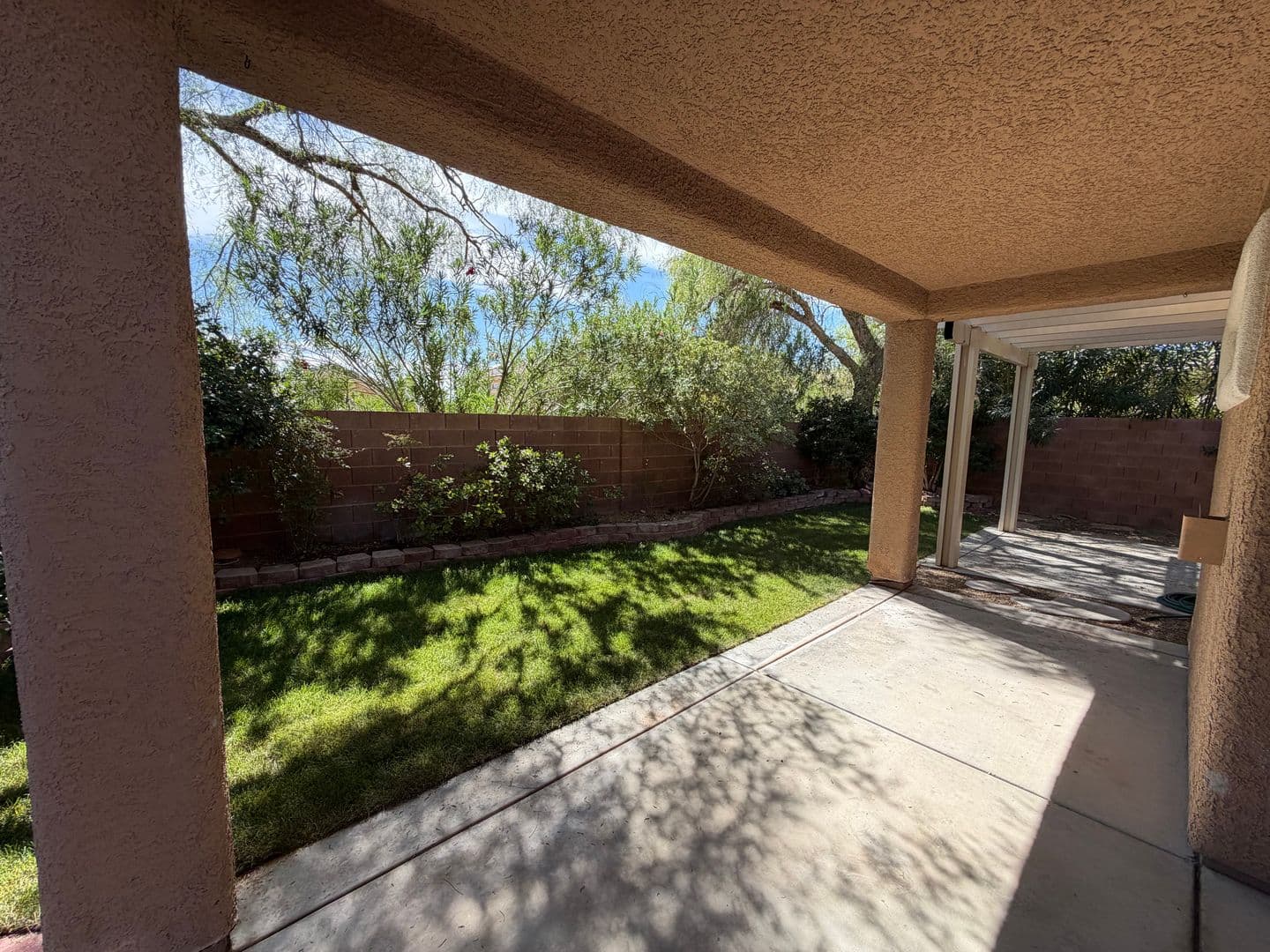 LAS VEGAS House: 11091 ZAROD RD