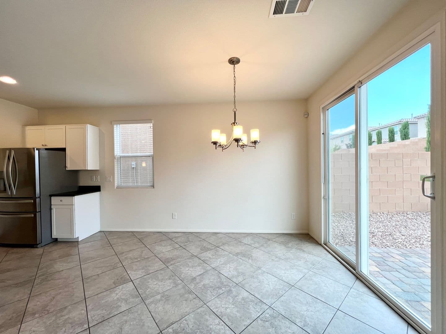 LAS VEGAS House: 9198 VALLEY BETICA