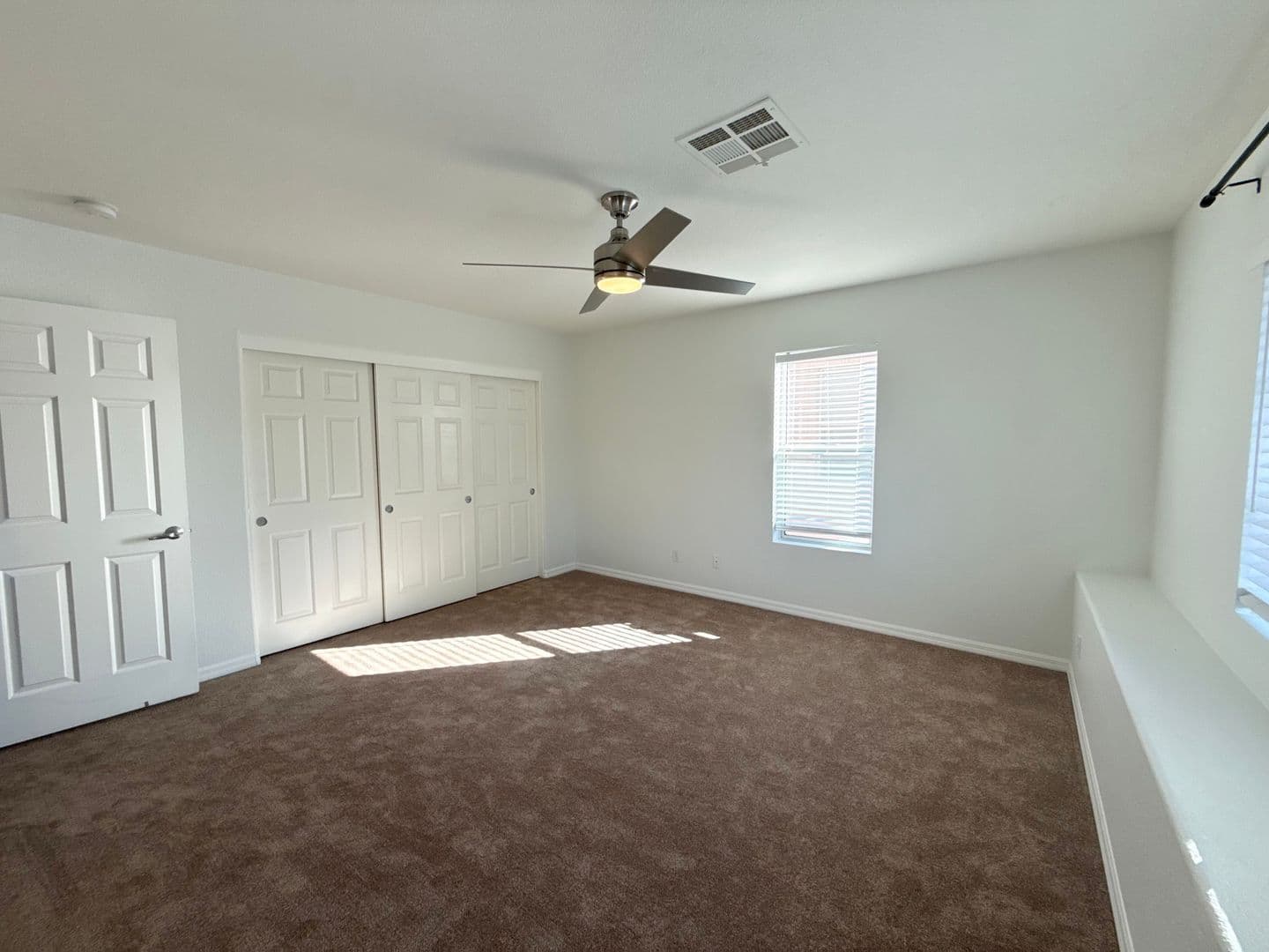 LAS VEGAS House: 1016 ROYAL PLUM LN