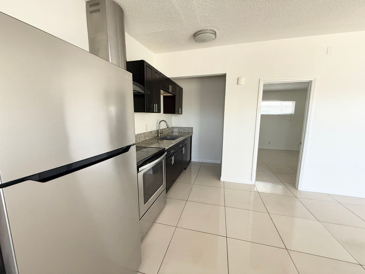 LAS VEGAS Condo: 601 S 11TH ST. UNIT 13