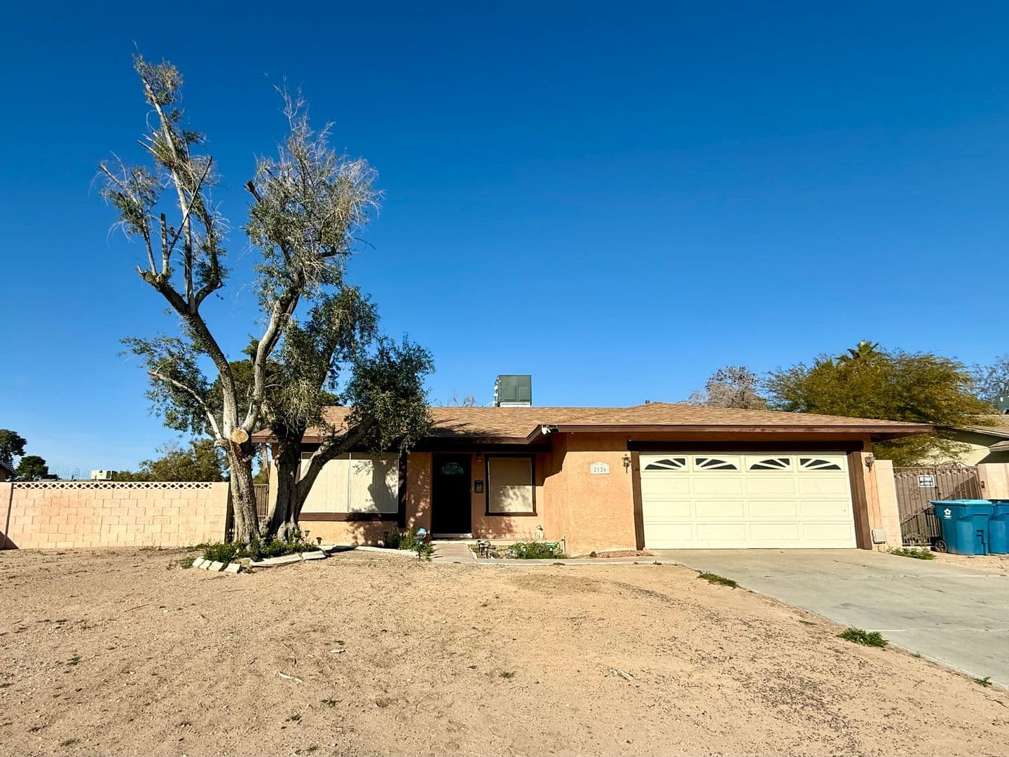 LAS VEGAS House: 2126 RAWHIDE ST.