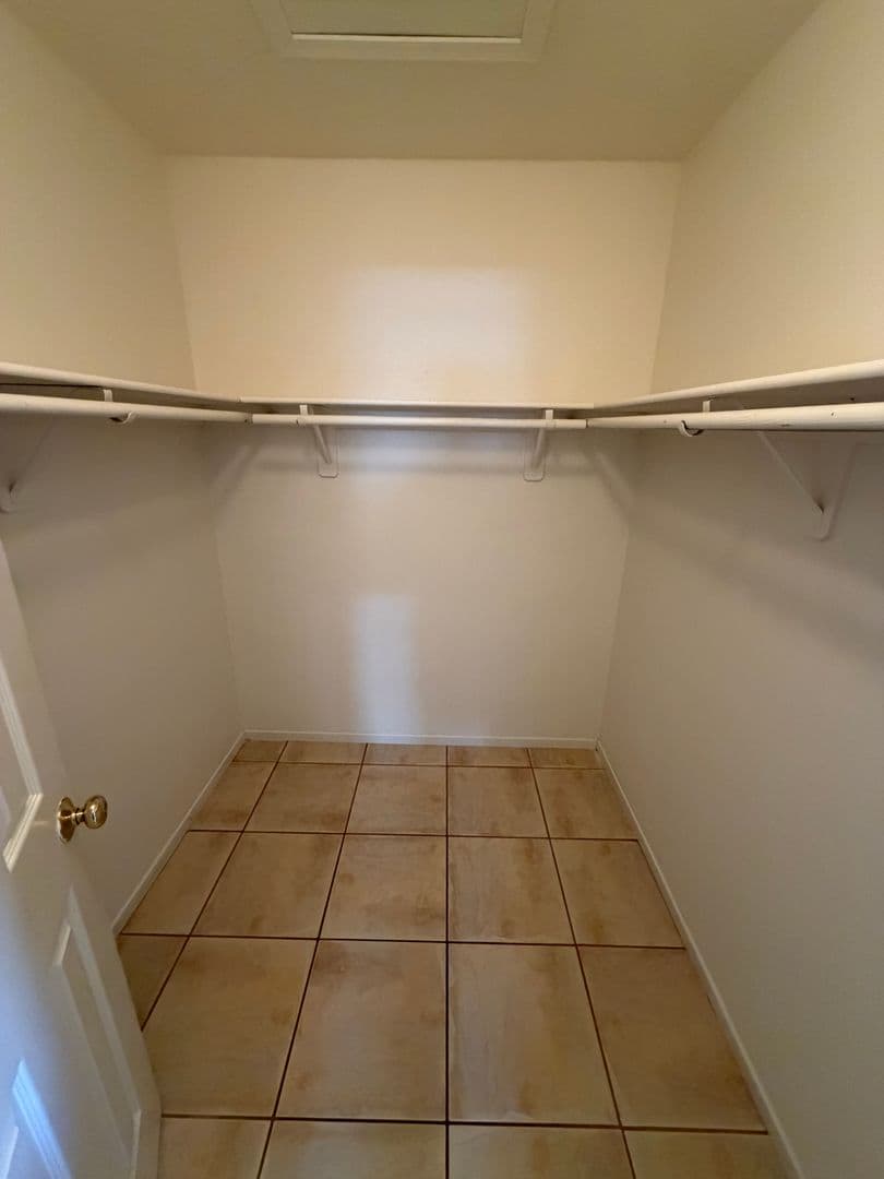 NORTH LAS VEGAS House: 3926 COLEMAN ST