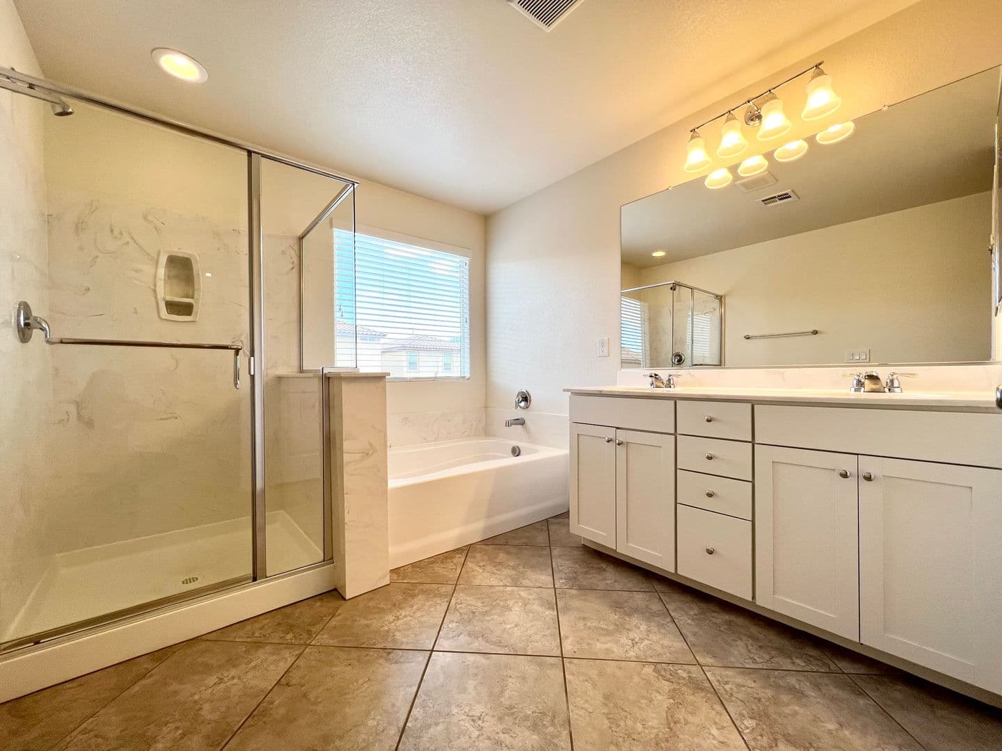 LAS VEGAS House: 9198 VALLEY BETICA