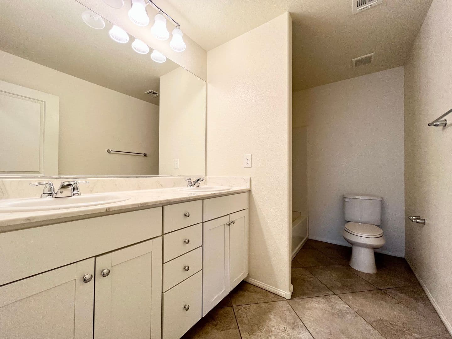 LAS VEGAS House: 9198 VALLEY BETICA