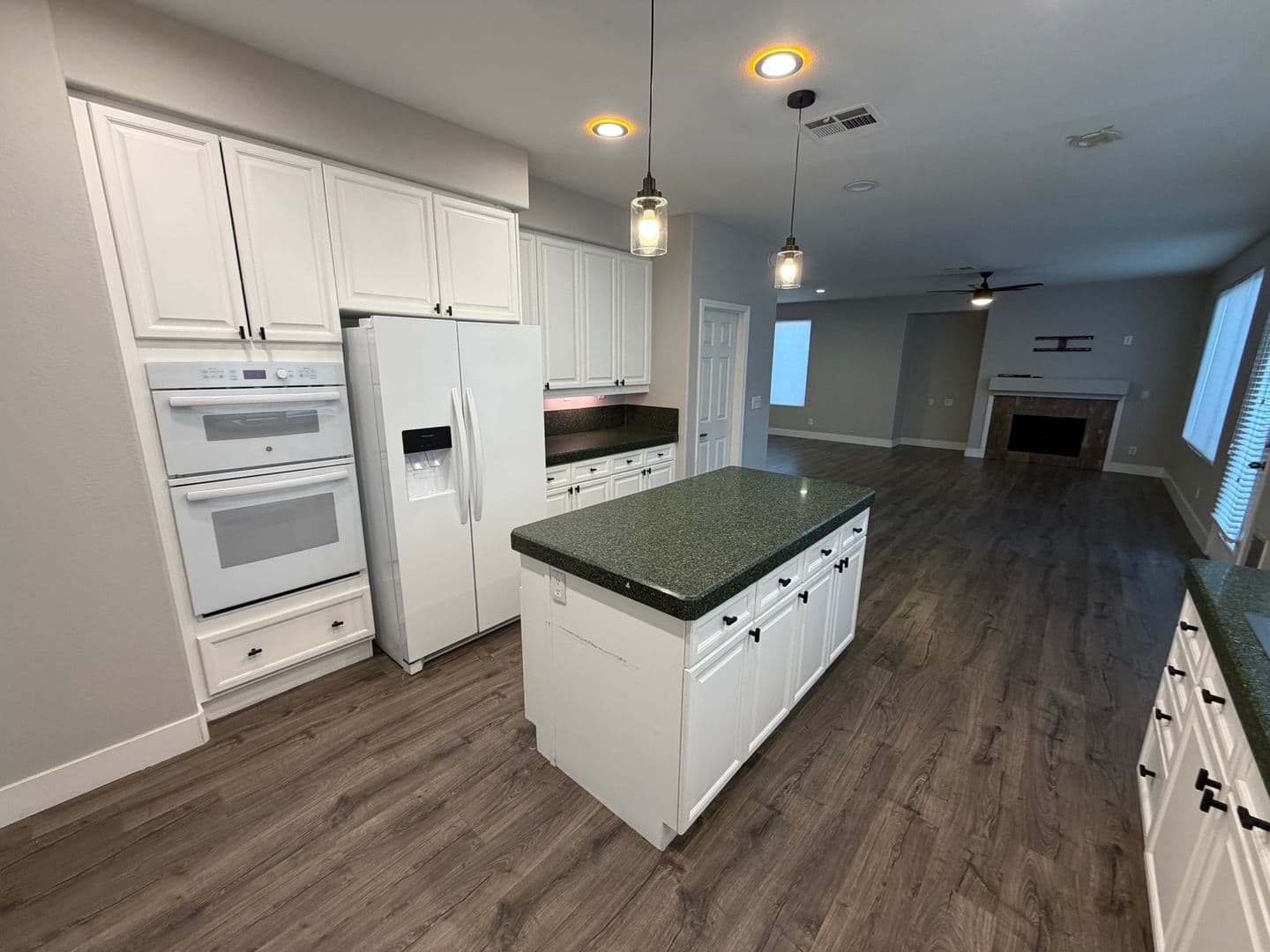 HENDERSON House: 2218 ARMACOST DR