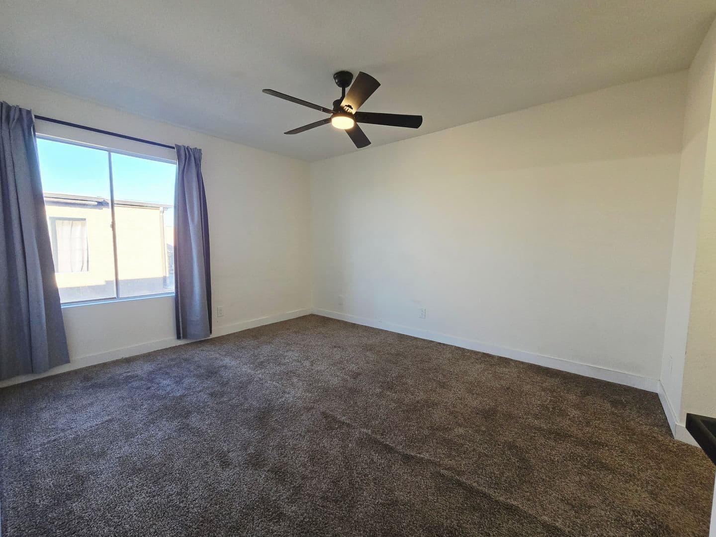 LAS VEGAS Condo: 1534 HIALEAH DR