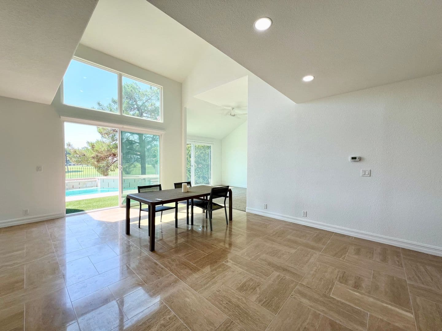 LAS VEGAS House: 5155 MAKENNA CT