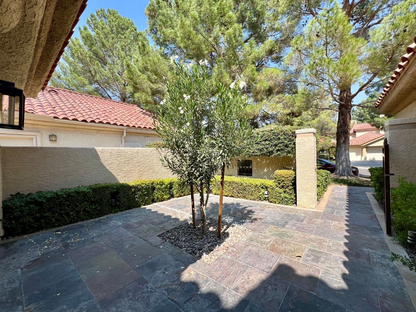 LAS VEGAS House: 5155 MAKENNA CT