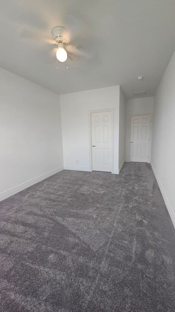 LAS VEGAS House: 119 HONORS COURSE