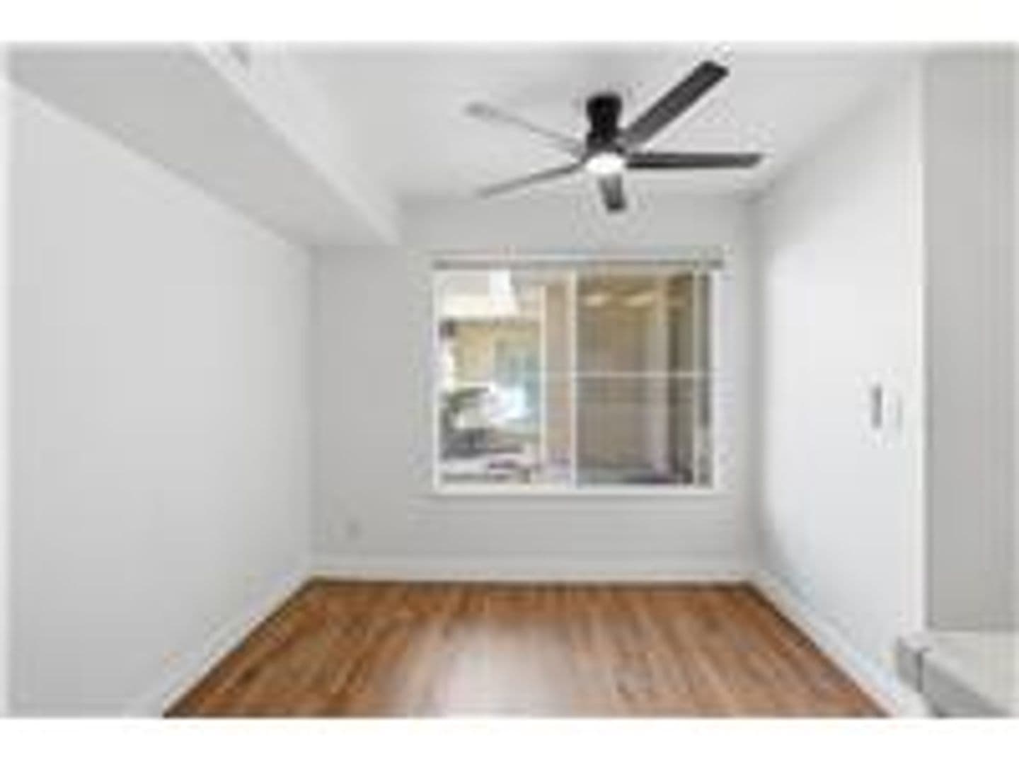 LAS VEGAS House: 2628 GOLDEN SANDS DR