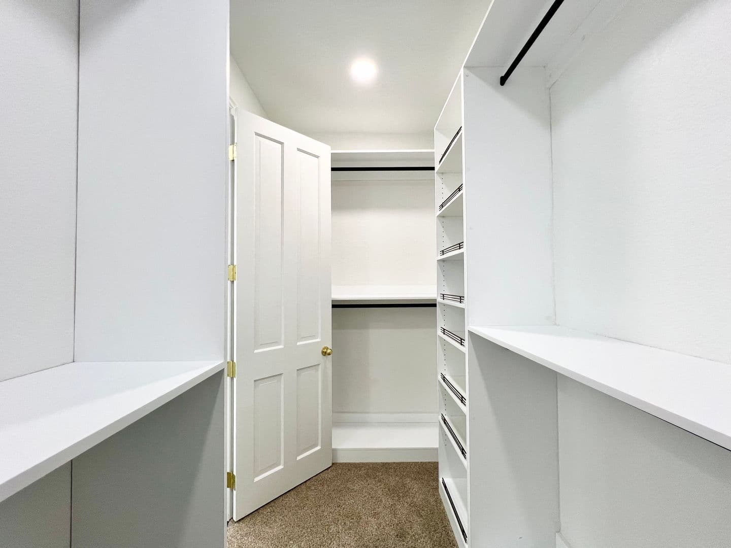 LAS VEGAS House: 5155 MAKENNA CT