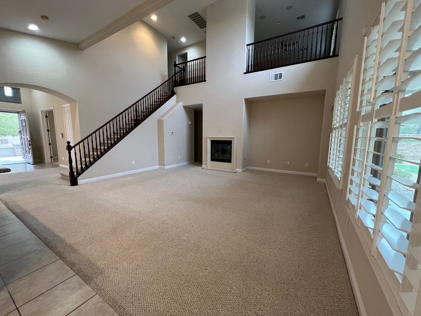 NORTH LAS VEGAS House: 3709 FLEDGLING DR