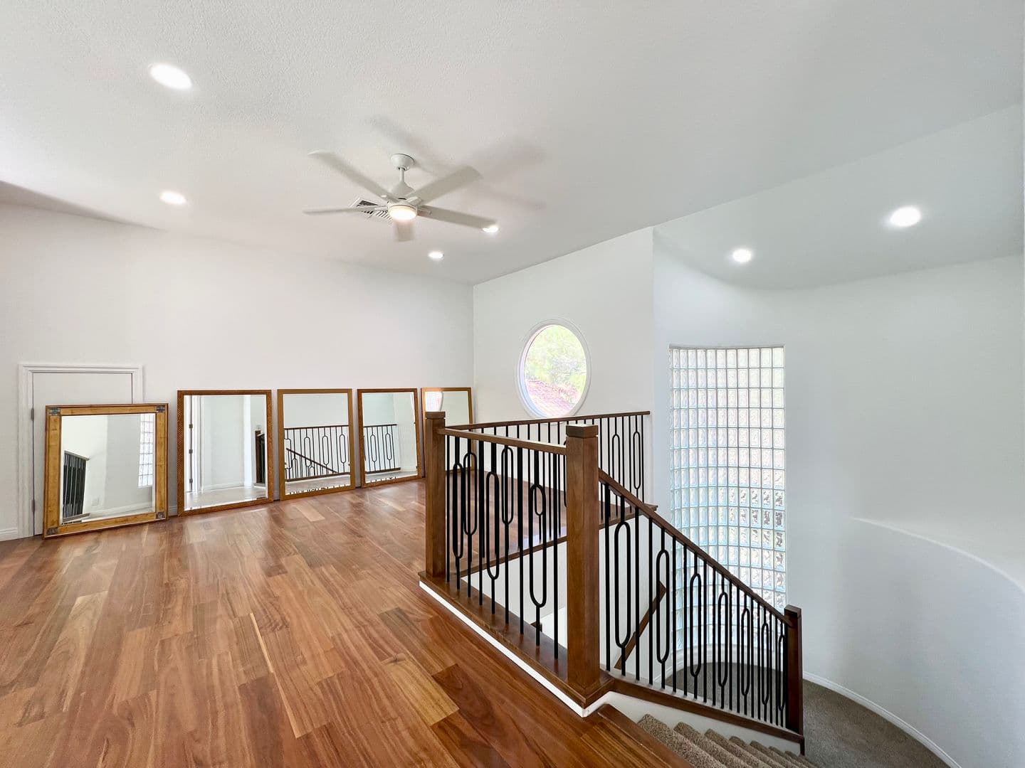 LAS VEGAS House: 5155 MAKENNA CT