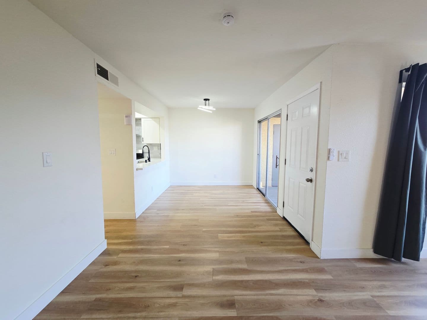 LAS VEGAS Condo: 1534 HIALEAH DR