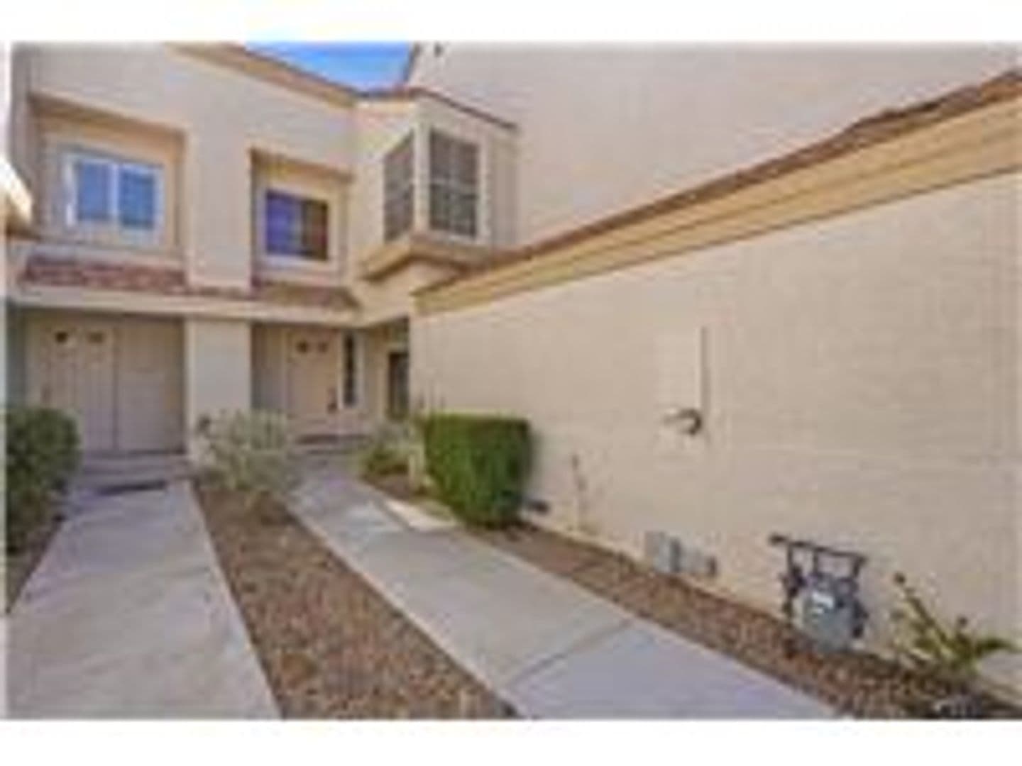 LAS VEGAS House: 2628 GOLDEN SANDS DR