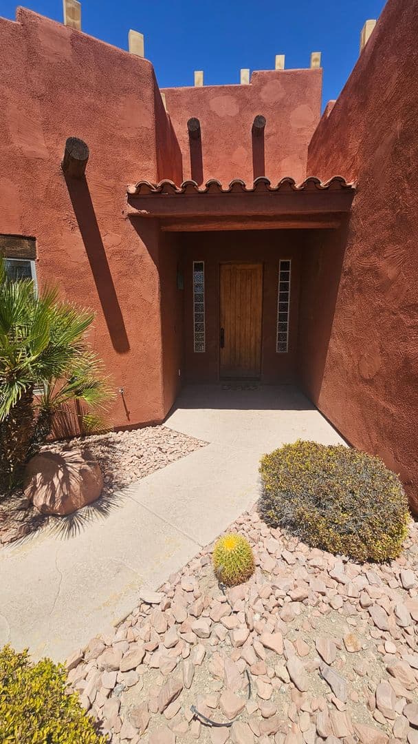 LAS VEGAS House: 8152 EAGLEDANCER AVE