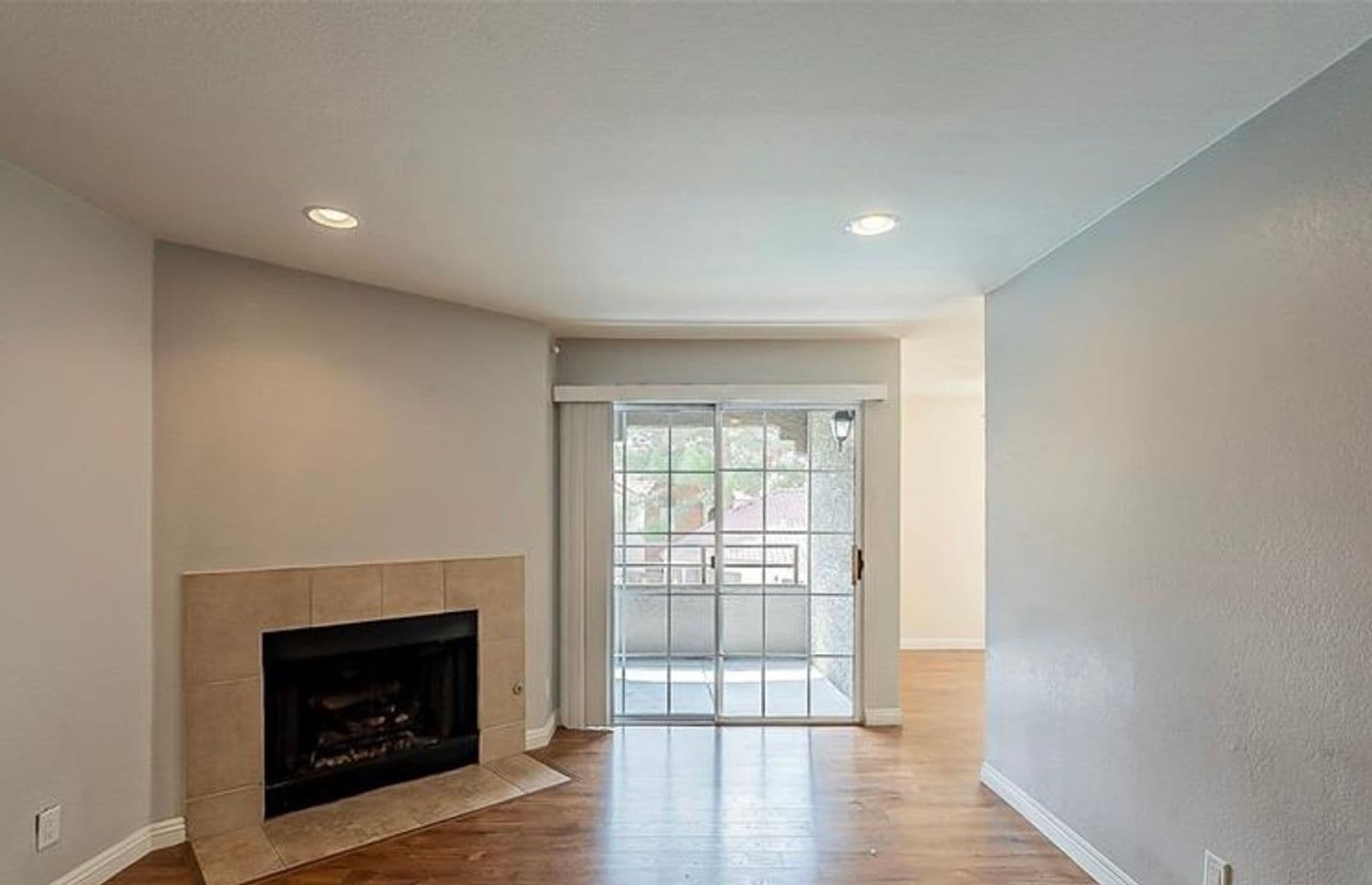 LAS VEGAS Condo: 2200 S FORT APACHE RD # 2213