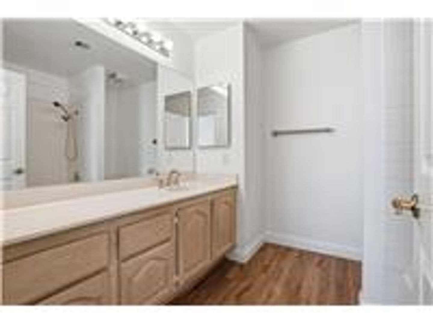 LAS VEGAS House: 2628 GOLDEN SANDS DR