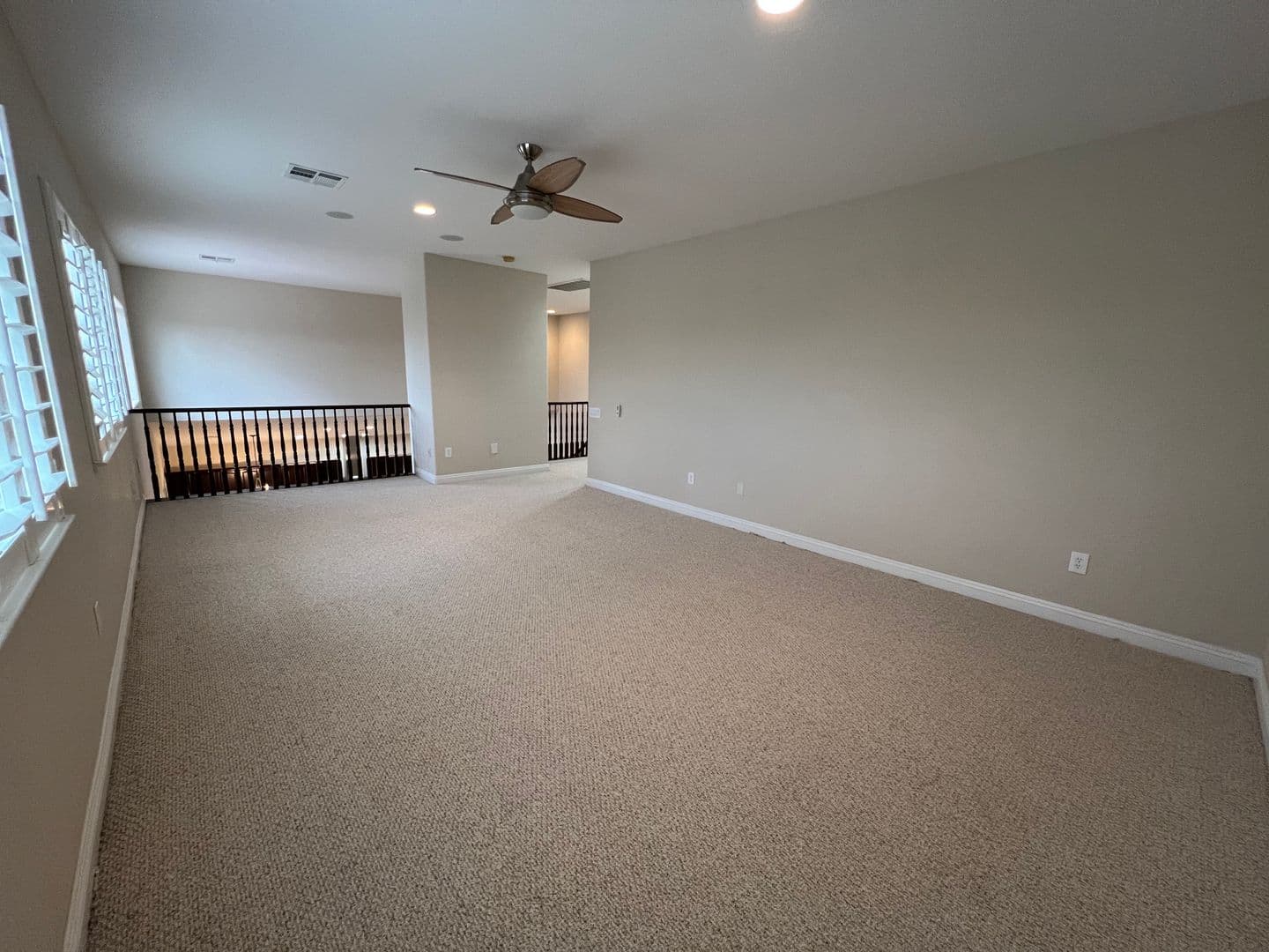 NORTH LAS VEGAS House: 3709 FLEDGLING DR