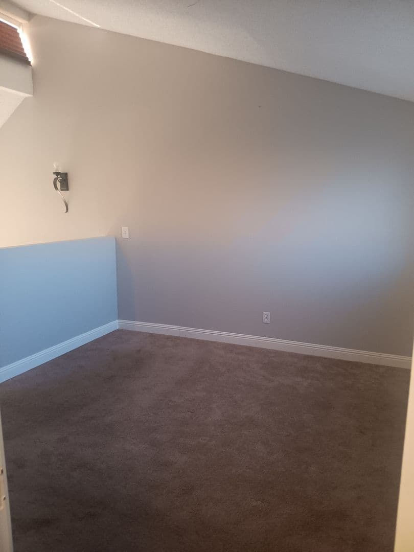LAS VEGAS Townhome: 5136 GRAY LANE UNIT A