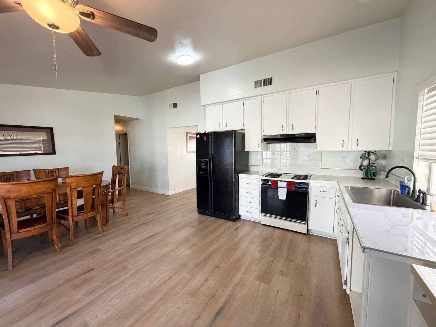 LAS VEGAS House: 2126 RAWHIDE ST.