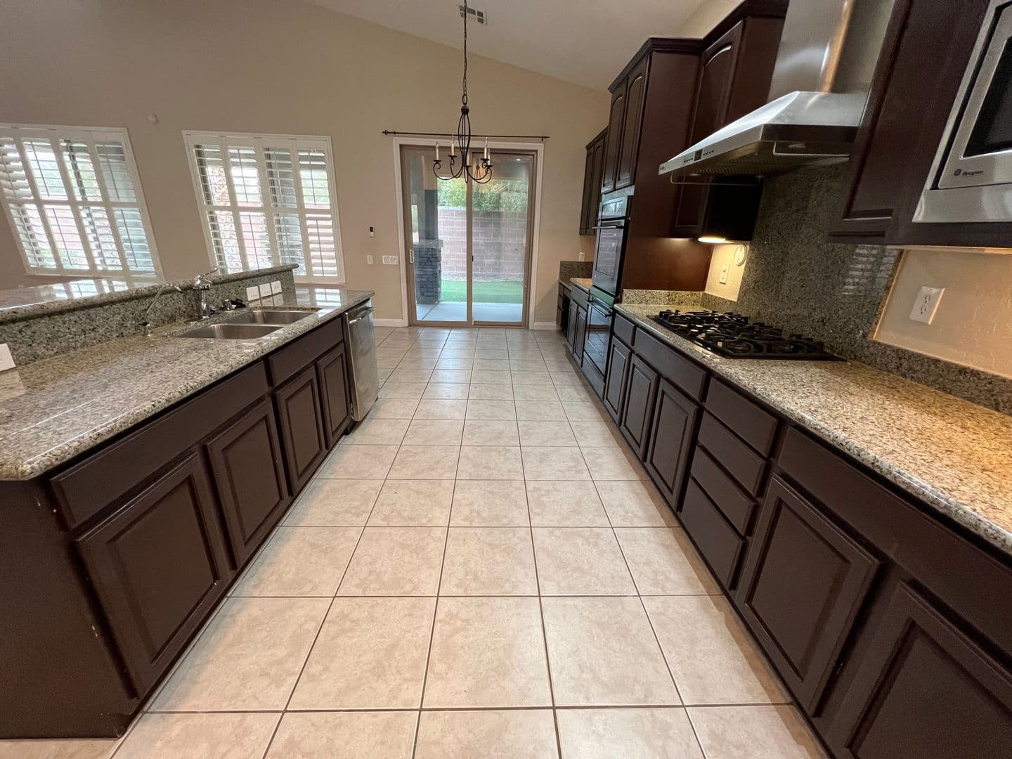 NORTH LAS VEGAS House: 3709 FLEDGLING DR