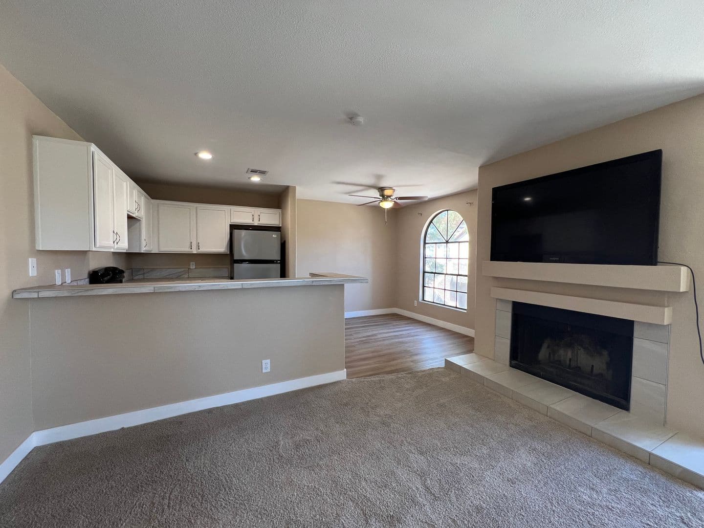LAS VEGAS Condo: 2982 JUNIPER HILLS #201