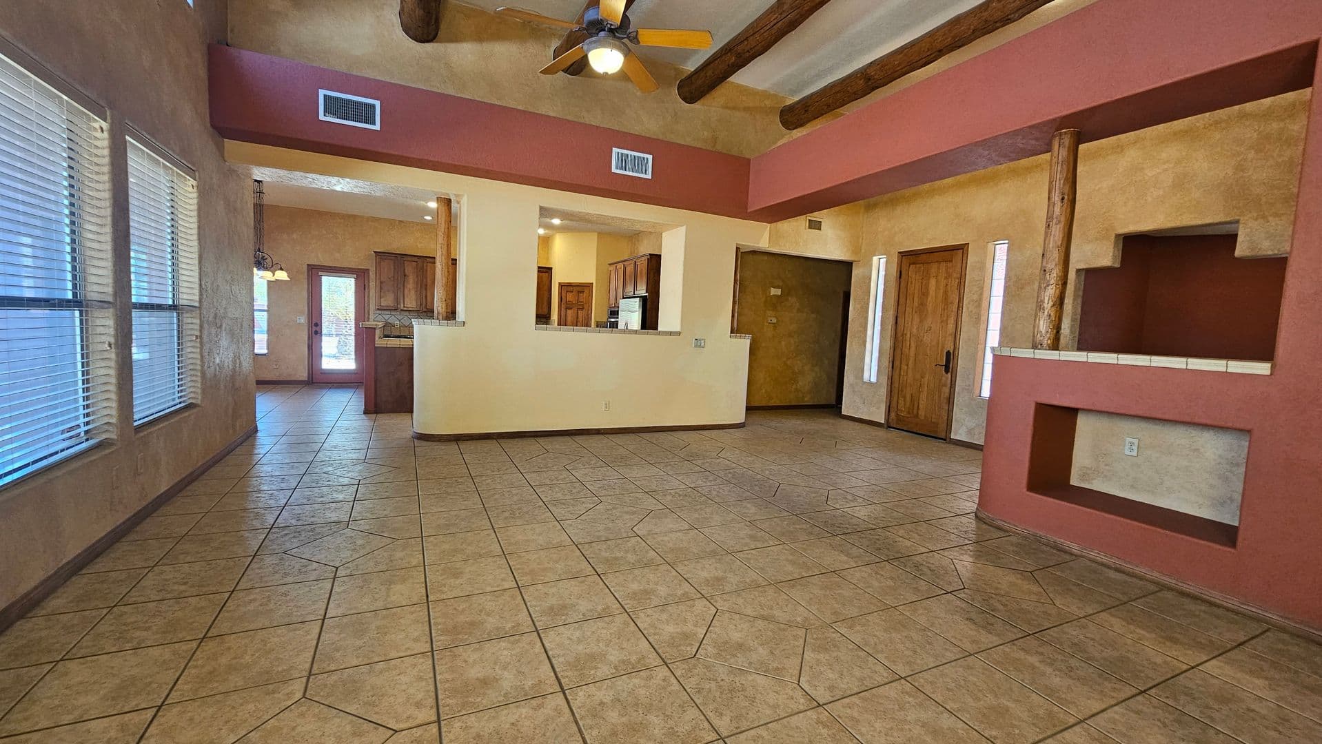 LAS VEGAS House: 8152 EAGLEDANCER AVE