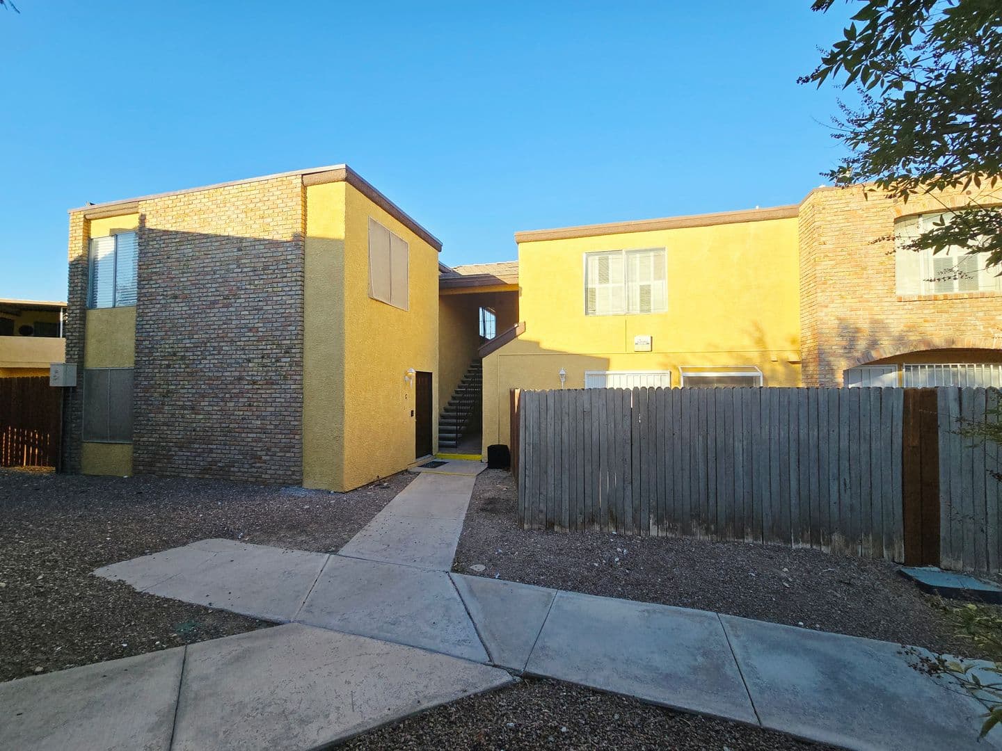 LAS VEGAS Condo: 1534 HIALEAH DR