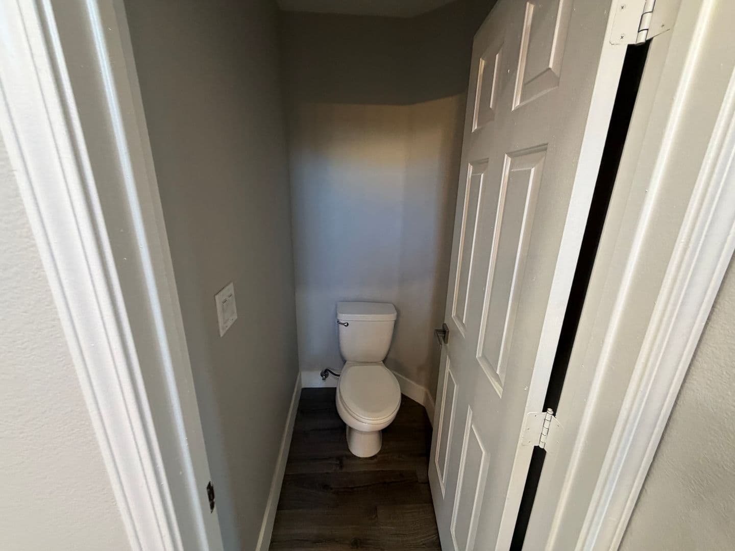 HENDERSON House: 2218 ARMACOST DR