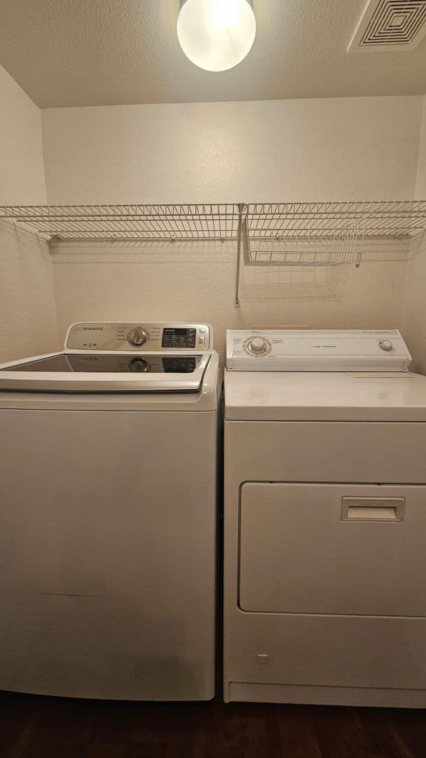 LAS VEGAS Condo: 3125 N. BUFFALO ST. #2105