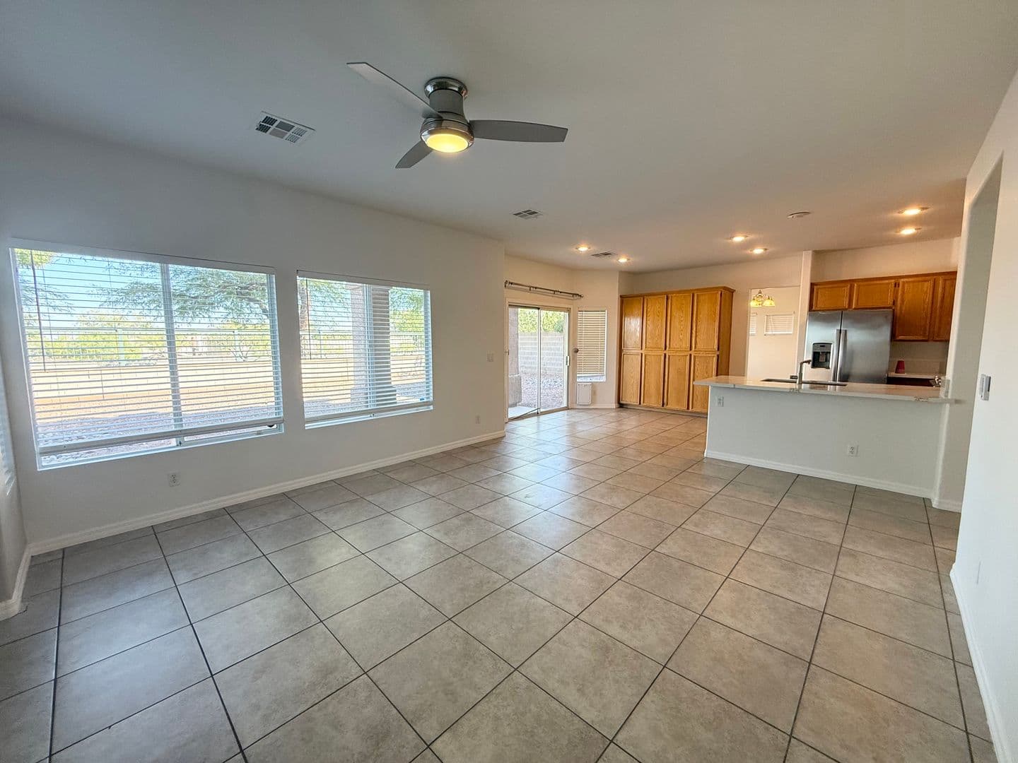 LAS VEGAS House: 1016 ROYAL PLUM LN