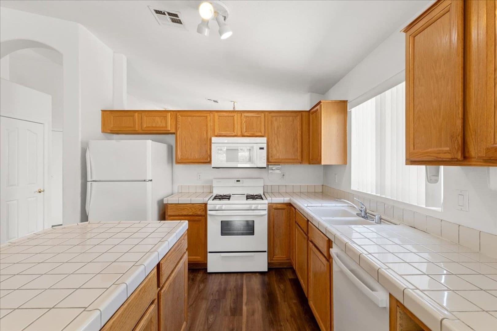 Las Vegas House: 2124 Starline Meadow Place