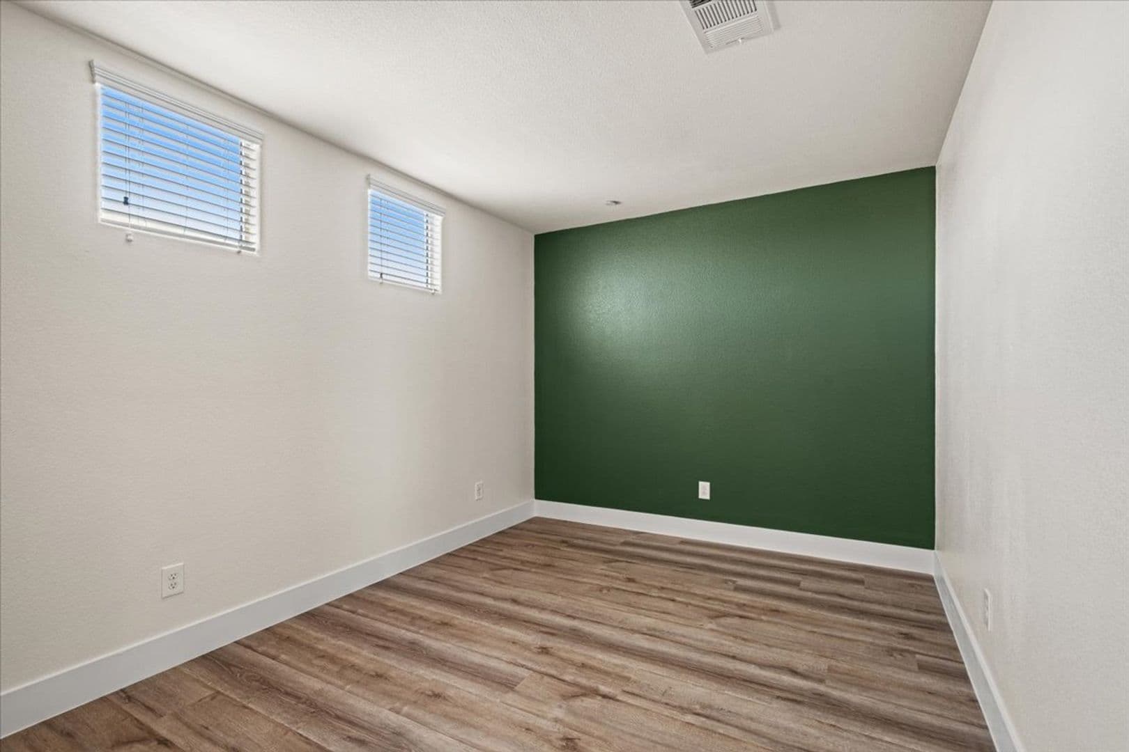 North Las Vegas House: 4563 Townwall Street