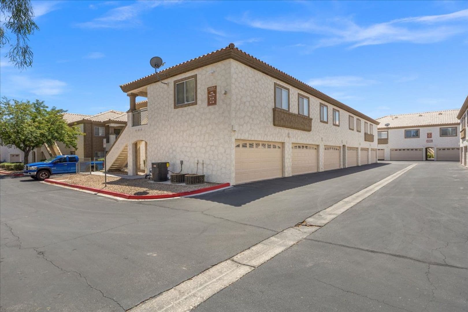 las vegas House: 6901 Squaw Mountain Dr unit 101