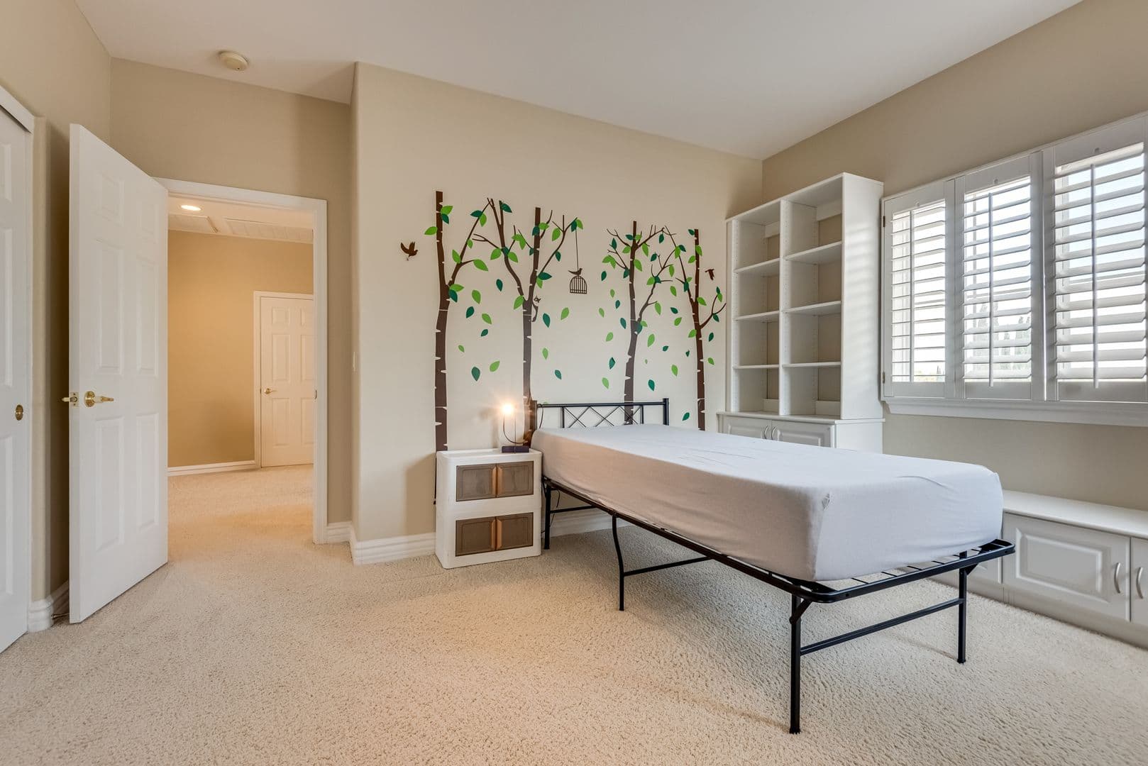 Las Vegas House: 709 Sir James Bridge Way