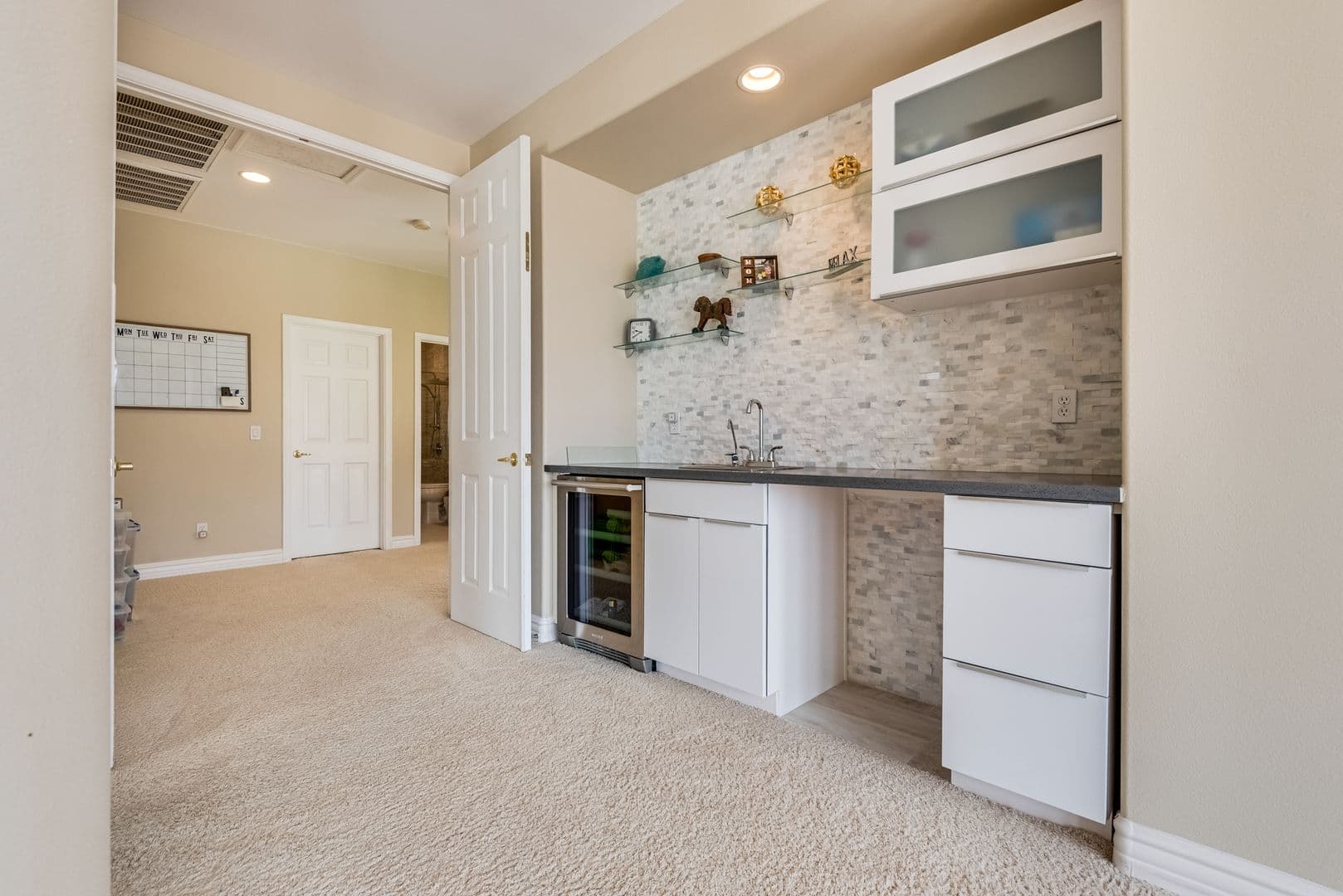 Las Vegas House: 709 Sir James Bridge Way