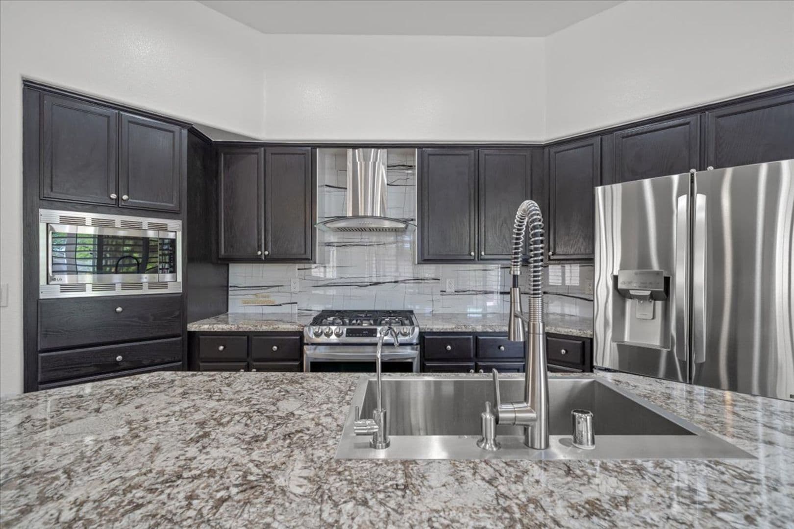 Las Vegas House: 824 Cambridge Cross Place