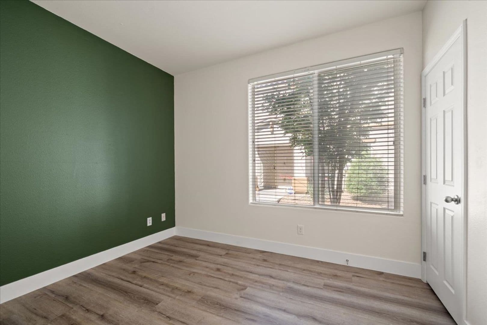 North Las Vegas House: 4563 Townwall Street