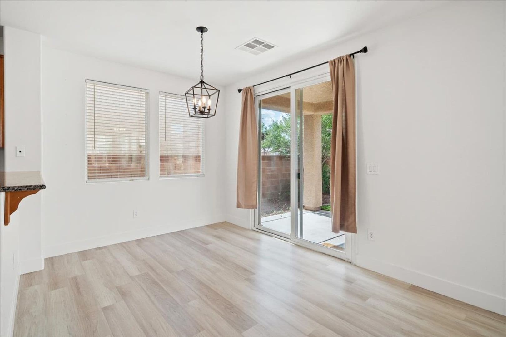 North Las Vegas House: 2309 Cockatoo Drive